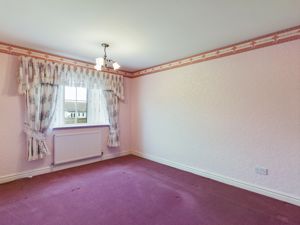 Bedroom- click for photo gallery